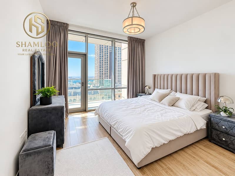 10 Bright Minimalist Bedroom with City Views. png