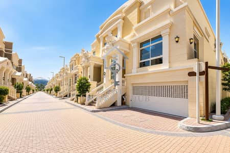 3 Cпальни Вилла в аренду в Халифа Сити, Абу-Даби - Upscale Villa Community Street View. png