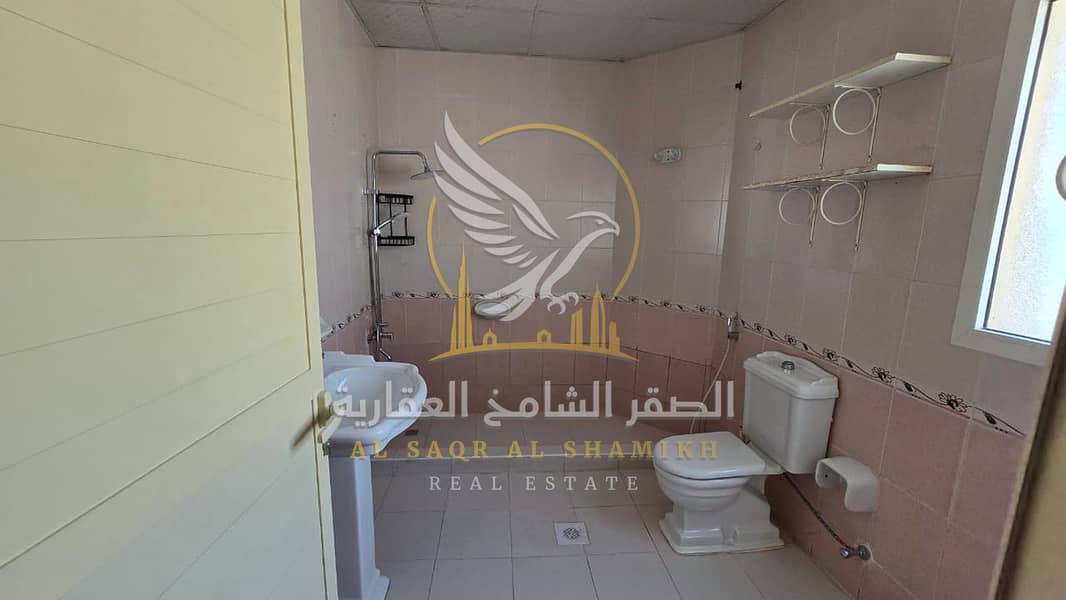40 fyla-for-rent-5-bedroom-shrqan-alsharqa-property-44. jpg