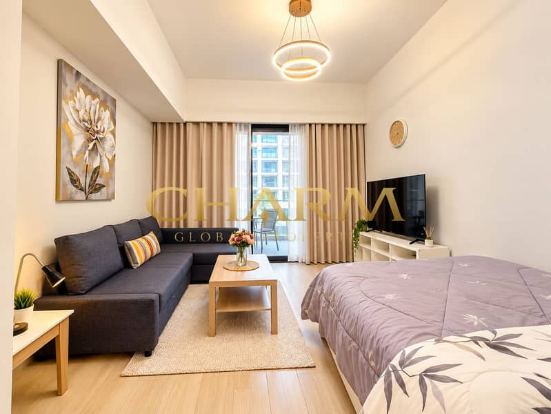 5 Warm Modern Studio Apartment. png