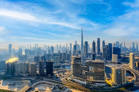 3 Slaapkamers Appartement te Huur in Business Bay, Dubai - Appartement in Business Bay,DAMAC Towers by Paramount Hotels and Resorts,Tower B, 3 slaapkamers, 200000 AED - 16857349 3 Slaapkamers Appartement te Huur in Business Bay, Dubai - Appartement in Business Bay,DAMAC Towers by Paramount Hotels and Resorts,Tower B, 3 slaapkamers, 200000 AED - 16857349