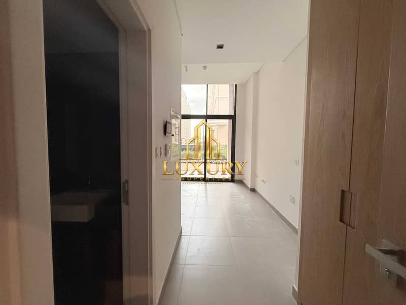 5 Spacious Studio Apartment with Huge Private Garden | Al Mamsha