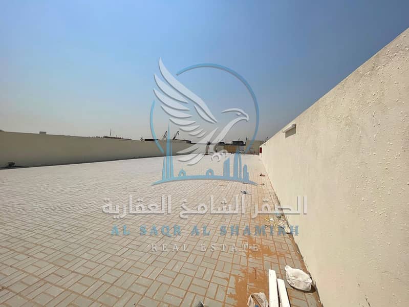 8 حوطه-للا-يجار-الصناعيه-12-الشارقه-صورة-العقار-aq-0001-08. jpg