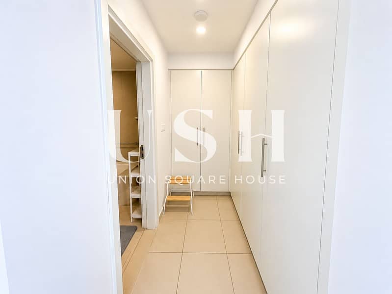 5 Minimalist Hallway with Built-In Wardrobes. png
