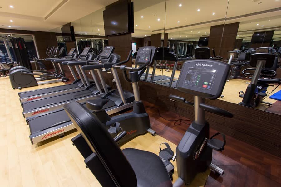3 GYM. JPG