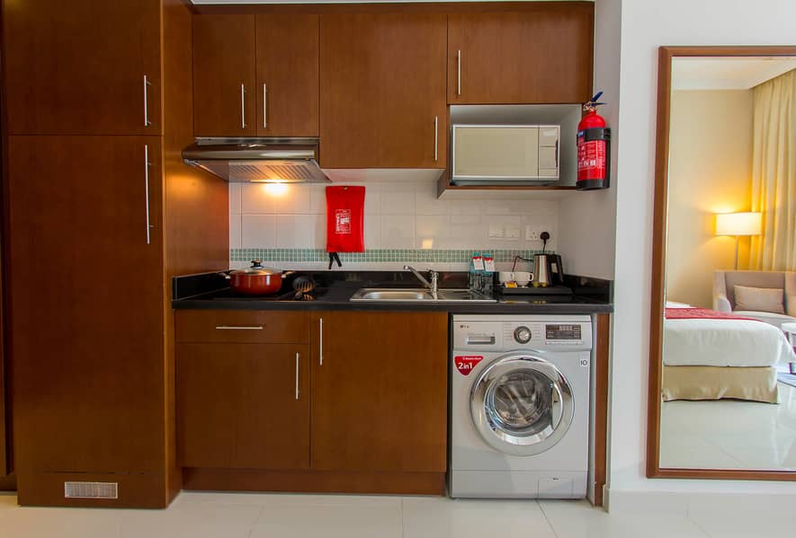 4 Kitchen. JPG