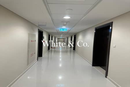 Studio te Huur in DAMAC Hills, Dubai - Appartement in DAMAC Hills,Carson - The Drive,Carson Tower A, 44999 AED - 16857783 Studio te Huur in DAMAC Hills, Dubai - Appartement in DAMAC Hills,Carson - The Drive,Carson Tower A, 44999 AED - 16857783
