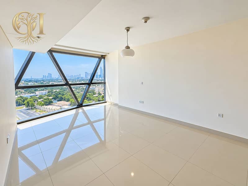 2 Sunlit Geometric Window Room. png