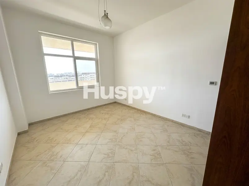 Vacant Now | Park View | High Floor