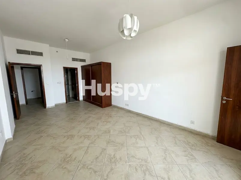 Vacant Now | Park View | High Floor