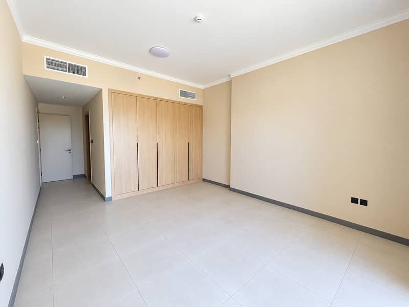 9 Chambre moderne minimaliste et vide. png