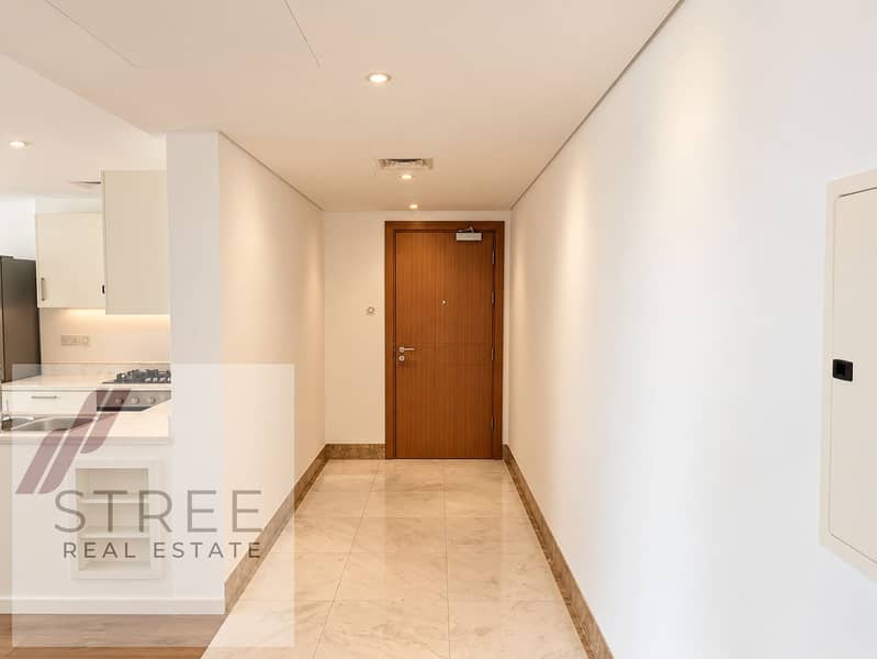 13 Entryway. png