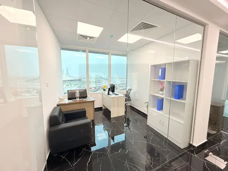 Unlock Your Business Potential with Our Flexible Office Spaces.