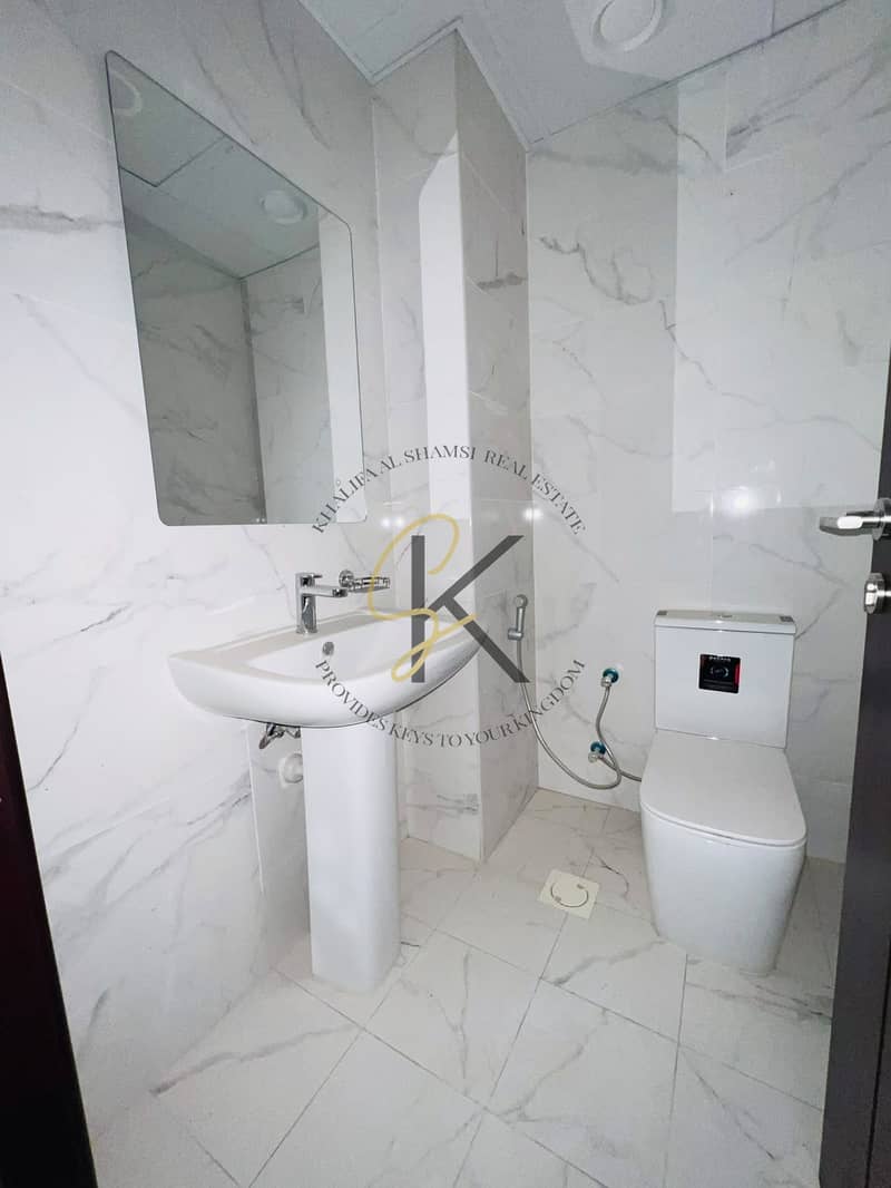 7 00ea7e1c-c0b9-49c8-acc4-d256af4cb2ef. jpg
