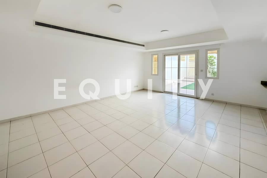 Single Row | Private Garden | Springs 3 |