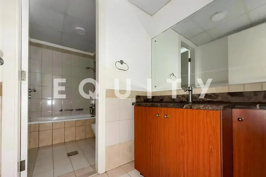 Single Row | Private Garden | Springs 3 |