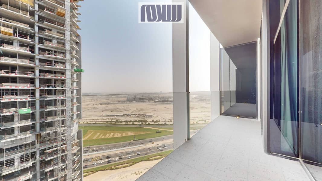 3 UPSIDE-Living-The-Suite-Meydan-Views-09132023_100147. jpg
