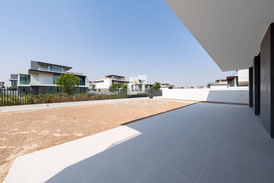 Huge Layout | Standalone Villa | Move-in Ready Huge Layout | Standalone Villa | Move-in Ready