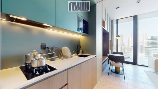 Studio te Huur in Business Bay, Dubai - UPSIDE-Living-The-Modern-Burj-Khalifa-Views-09122023_151402. jpg