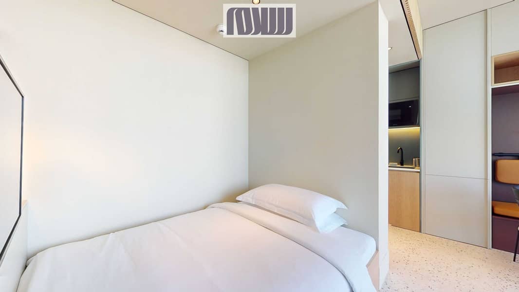 10 UPSIDE-Living-The-Modern-Burj-Khalifa-Views-09122023_152304. jpg