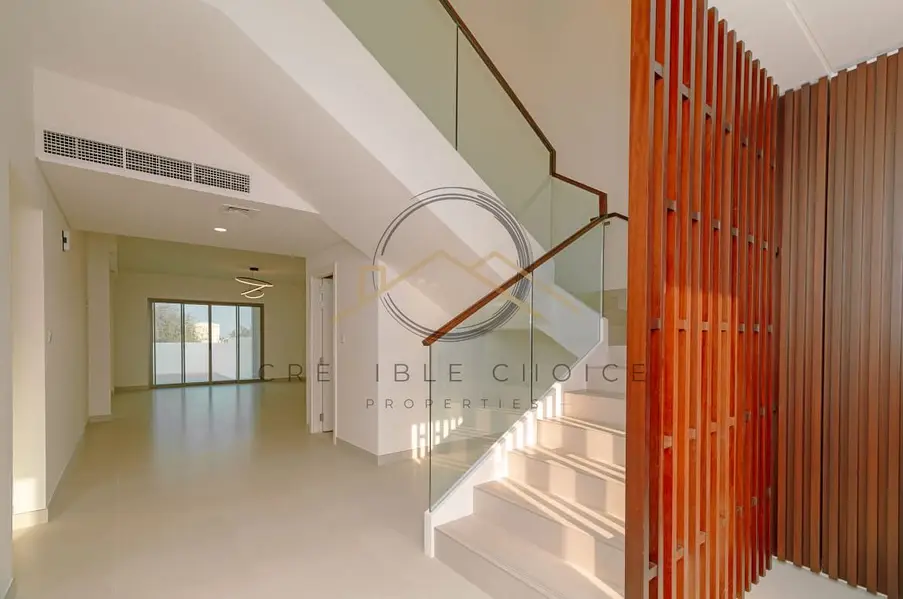 NO COMMISSION | SPACIOUS | MAID ROOM | GATED COMMUNITY
