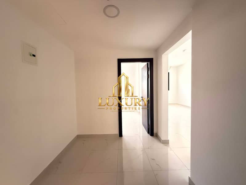 Elegant 1-Bedroom Apartment with Balcony & Closed Kitchen | Sarab, Aljada Elegant 1-Bedroom Apartment with Balcony & Closed Kitchen | Sarab, Aljada