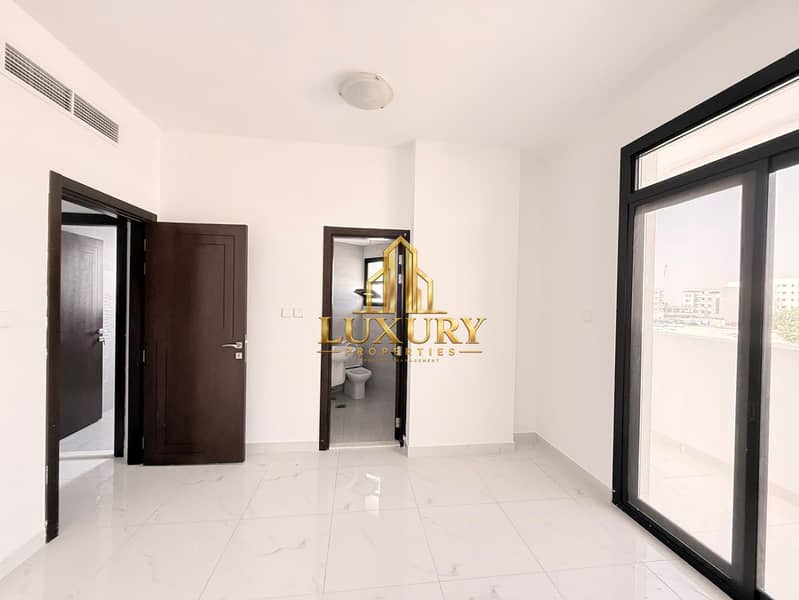11 Brand-New 1-Bedroom Apartment | Big Balcony | 2 Bathrooms | Sarab Community, Aljada