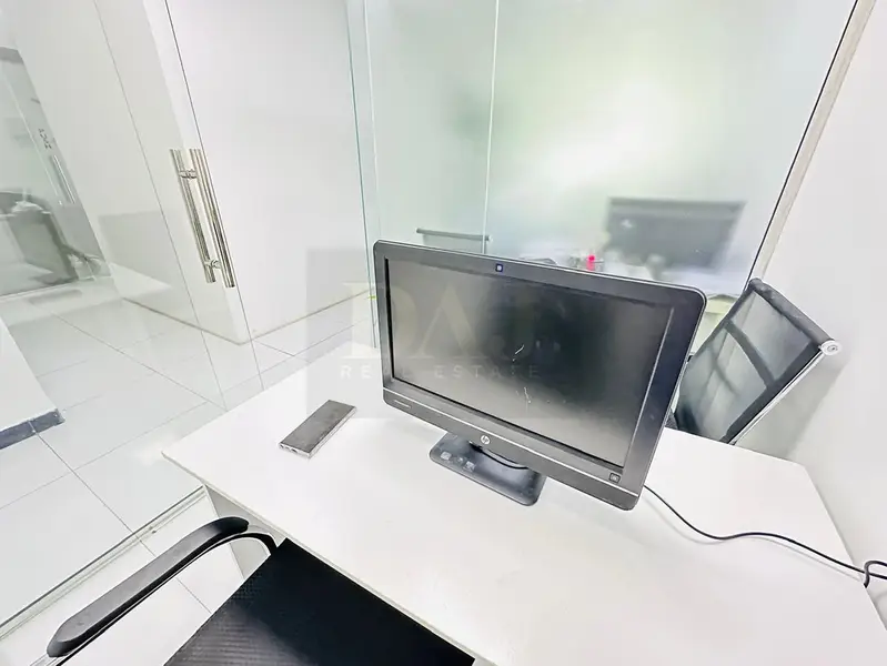 Affordable Office with Bank Account Assistance |Free Amenities