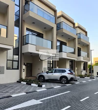 3 Camere Townhouse in affitto a Dubai Investments Park (DIP), Dubai - WhatsApp Image 2026-10-14 at 5.53. 36 PM (1). jpeg