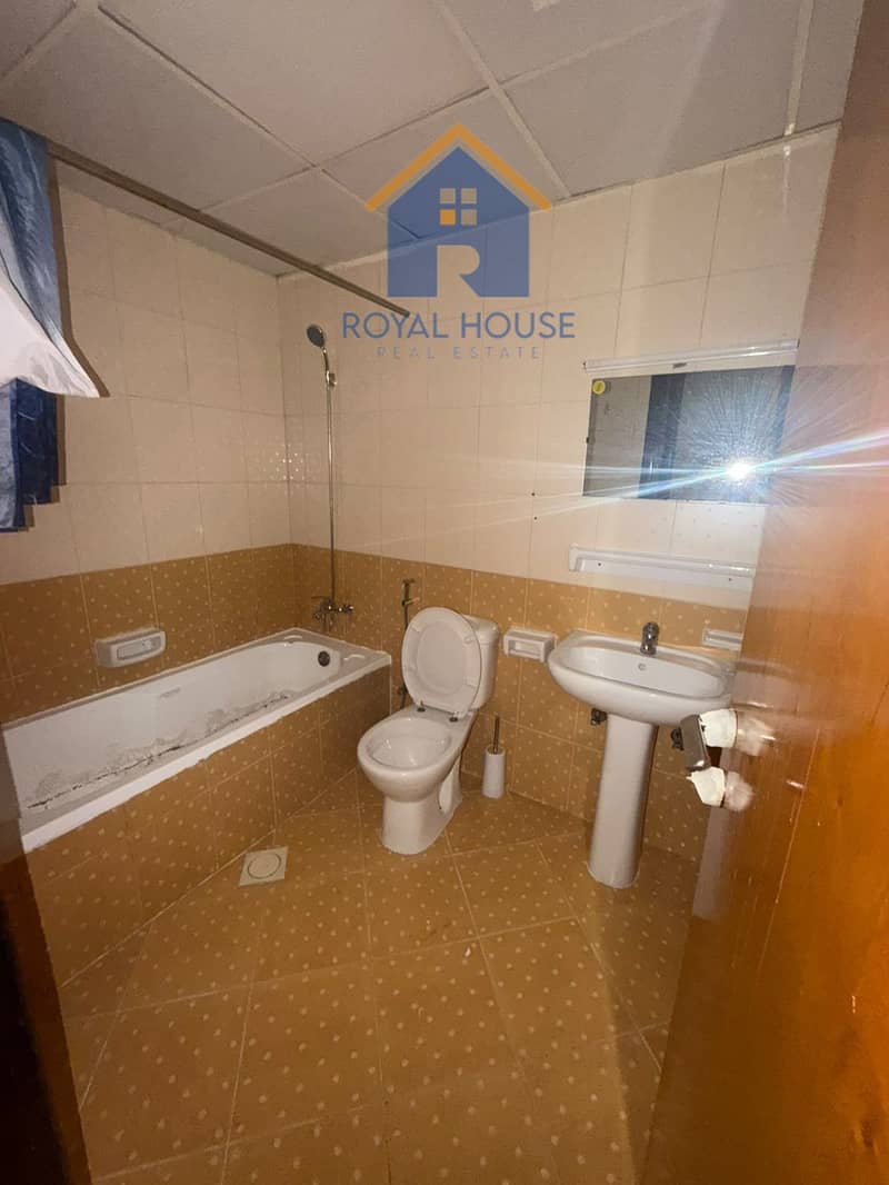 7 WhatsApp Image 2026-10-13 at 12.21. 36 (1). jpeg