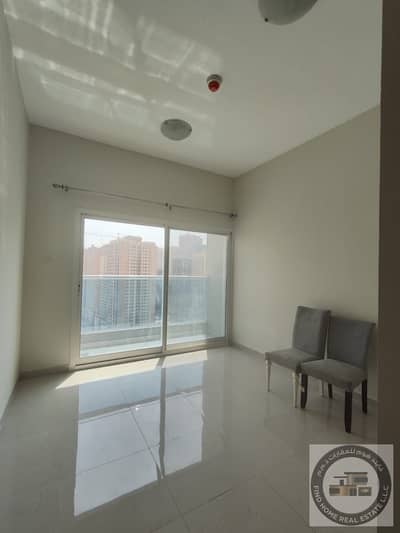 Appartement de 2 chambres à à vendre à Emirates City, Ajman - 1000183099. jpg