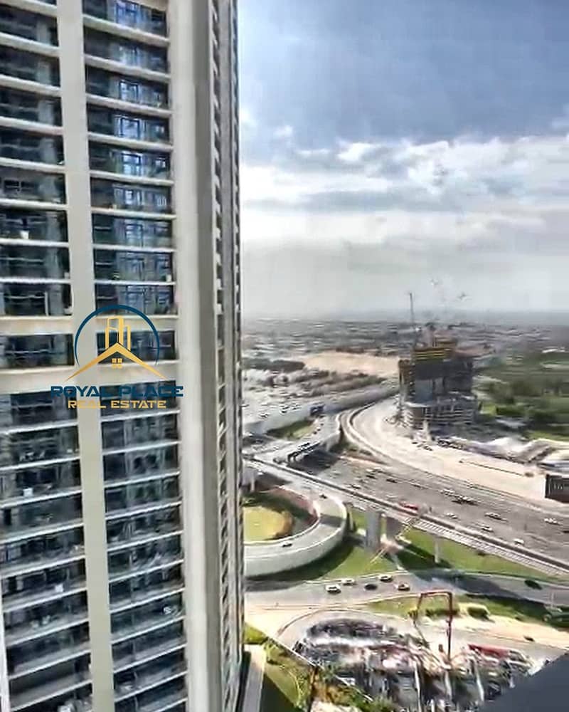4 05_View. jpg