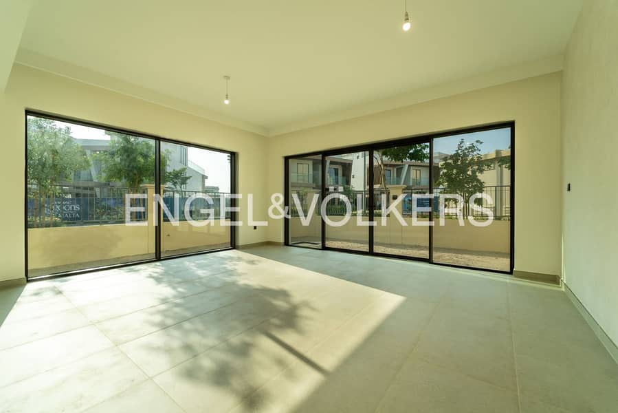 Villetta a schiera a DAMAC Lagoons,Malta, 5 camere da letto, 4650000 AED - 16859478 Villetta a schiera a DAMAC Lagoons,Malta, 5 camere da letto, 4650000 AED - 16859478
