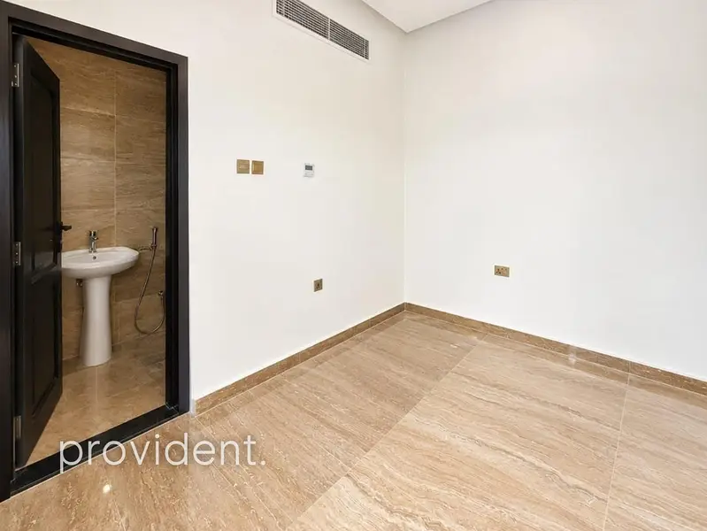 Large Plot | Upgraded | Unfurnished