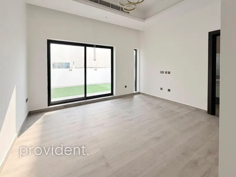 Large Plot | Upgraded | Unfurnished