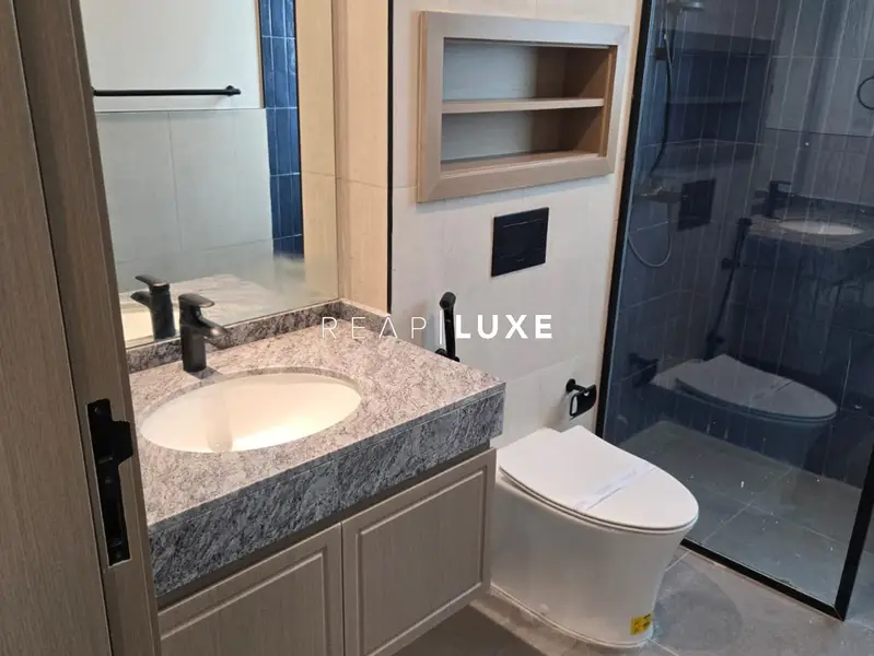 Parkside Living | Ready to Move | Prime Location