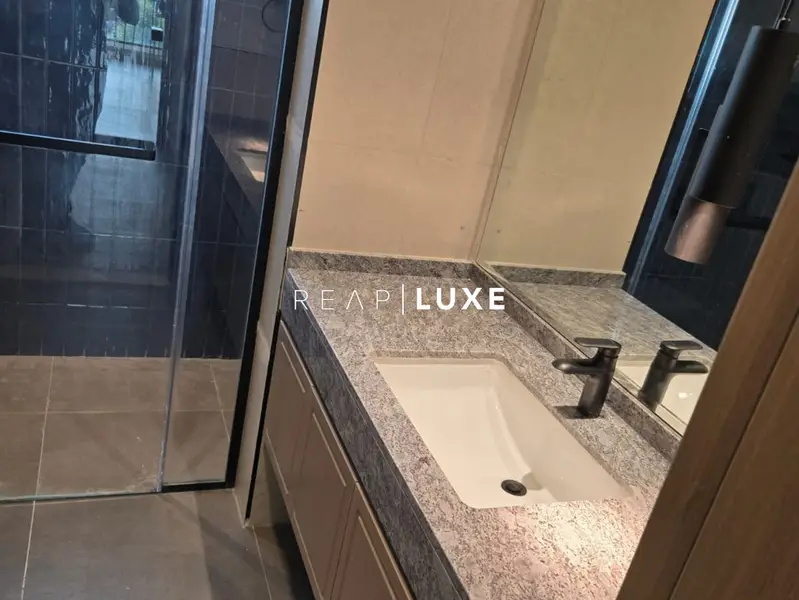 Parkside Living | Ready to Move | Prime Location