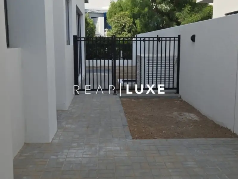 Parkside Living | Ready to Move | Prime Location