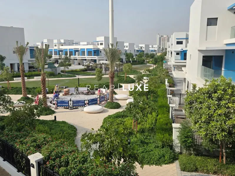 Parkside Living | Ready to Move | Prime Location