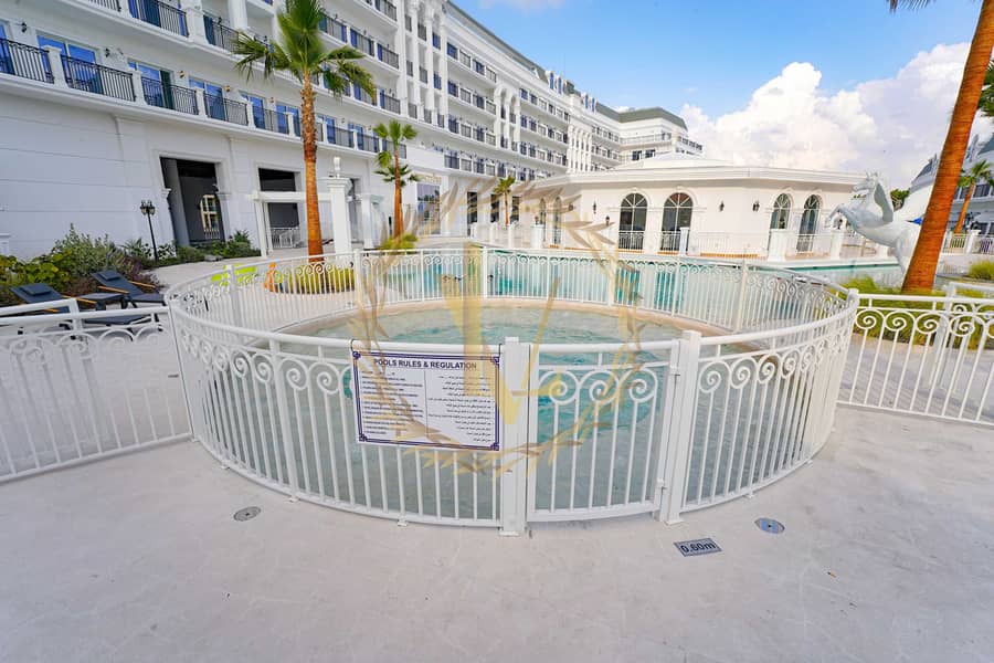 19 KIDS-POOL. jpg