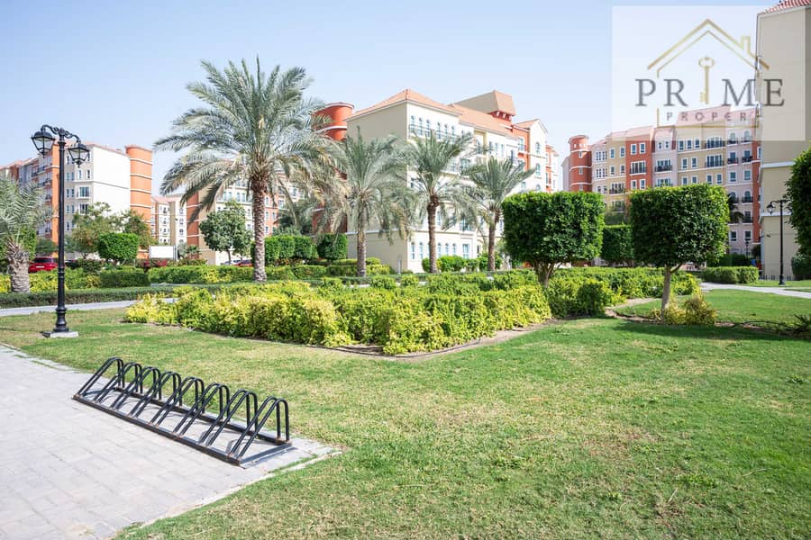 38 Discovery Gardens Amenities 02. jpg