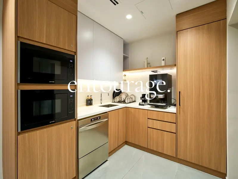 Fully Furnished | 27 Seat| All Inclusive