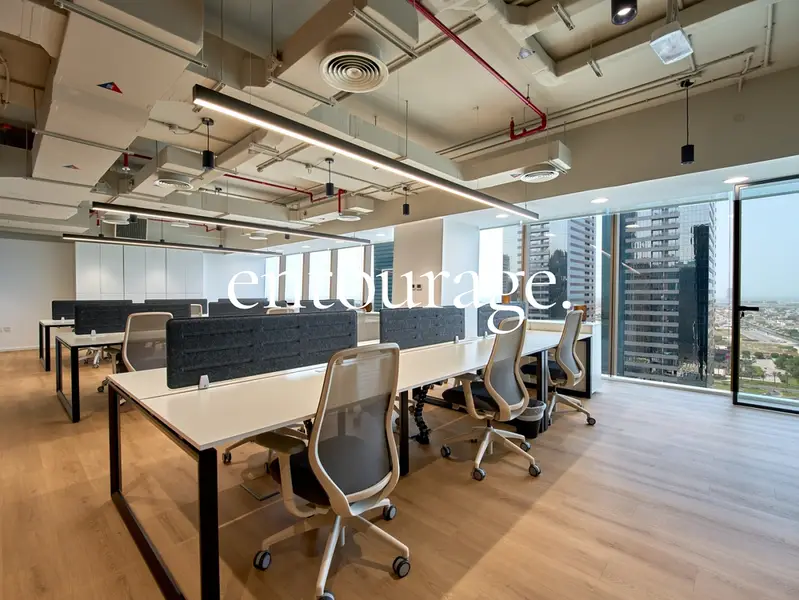 Plug And Play | 27 Desks | Grade A Tower