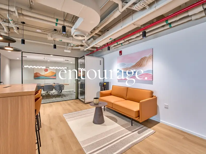 Plug And Play | 27 Desks | Grade A Tower