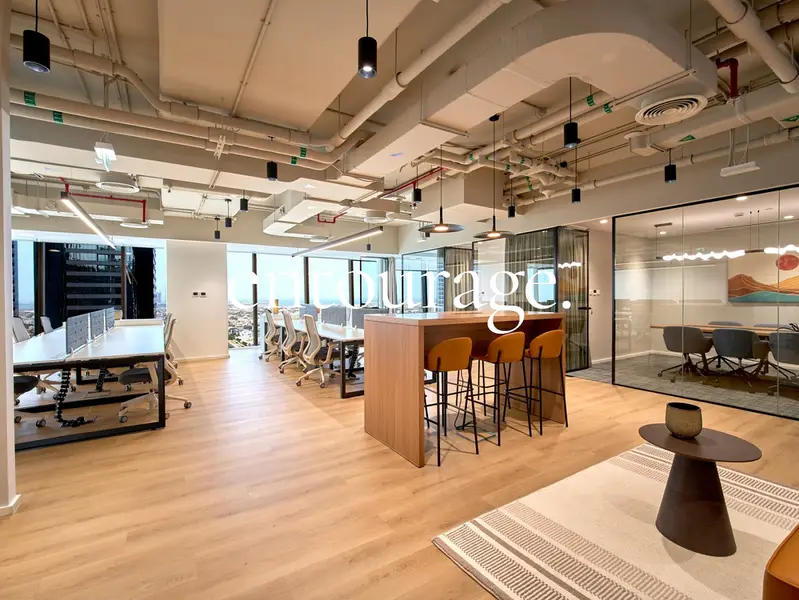 Plug And Play | 27 Desks | Grade A Tower