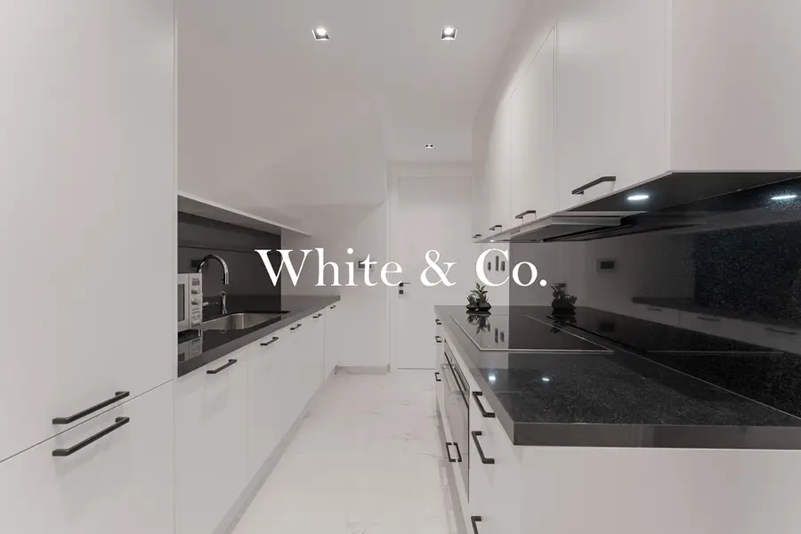 Smart Home | Newly Reno | 5 Beds + Maid