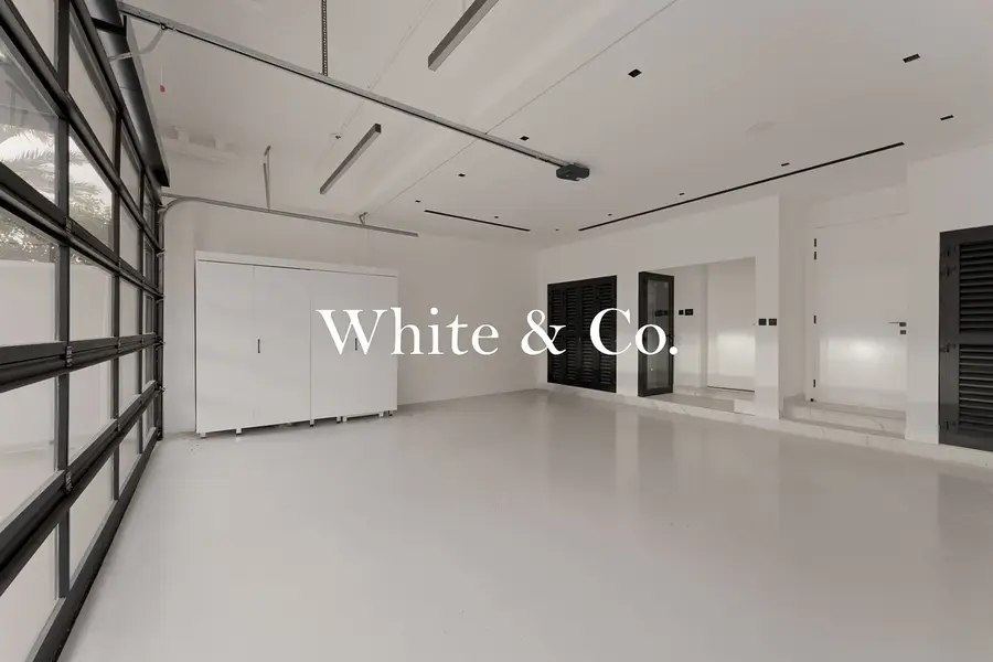 Smart Home | Newly Reno | 5 Beds + Maid