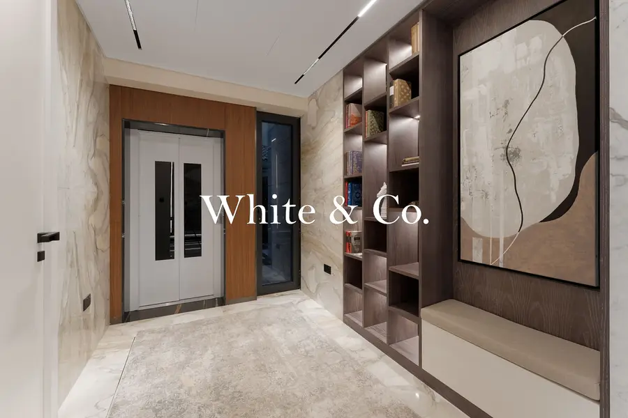 Smart Home | Newly Reno | 5 Beds + Maid