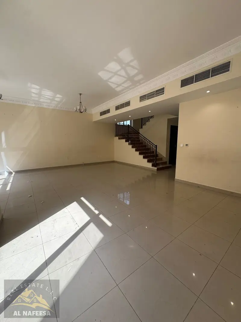 4BR Villa | All Master Bedrooms | TV Lounge | 2 Balconies