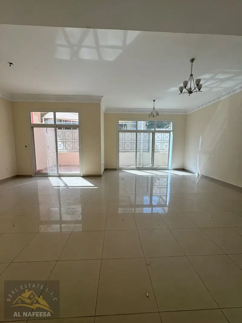 4BR Villa | All Master Bedrooms | TV Lounge | 2 Balconies